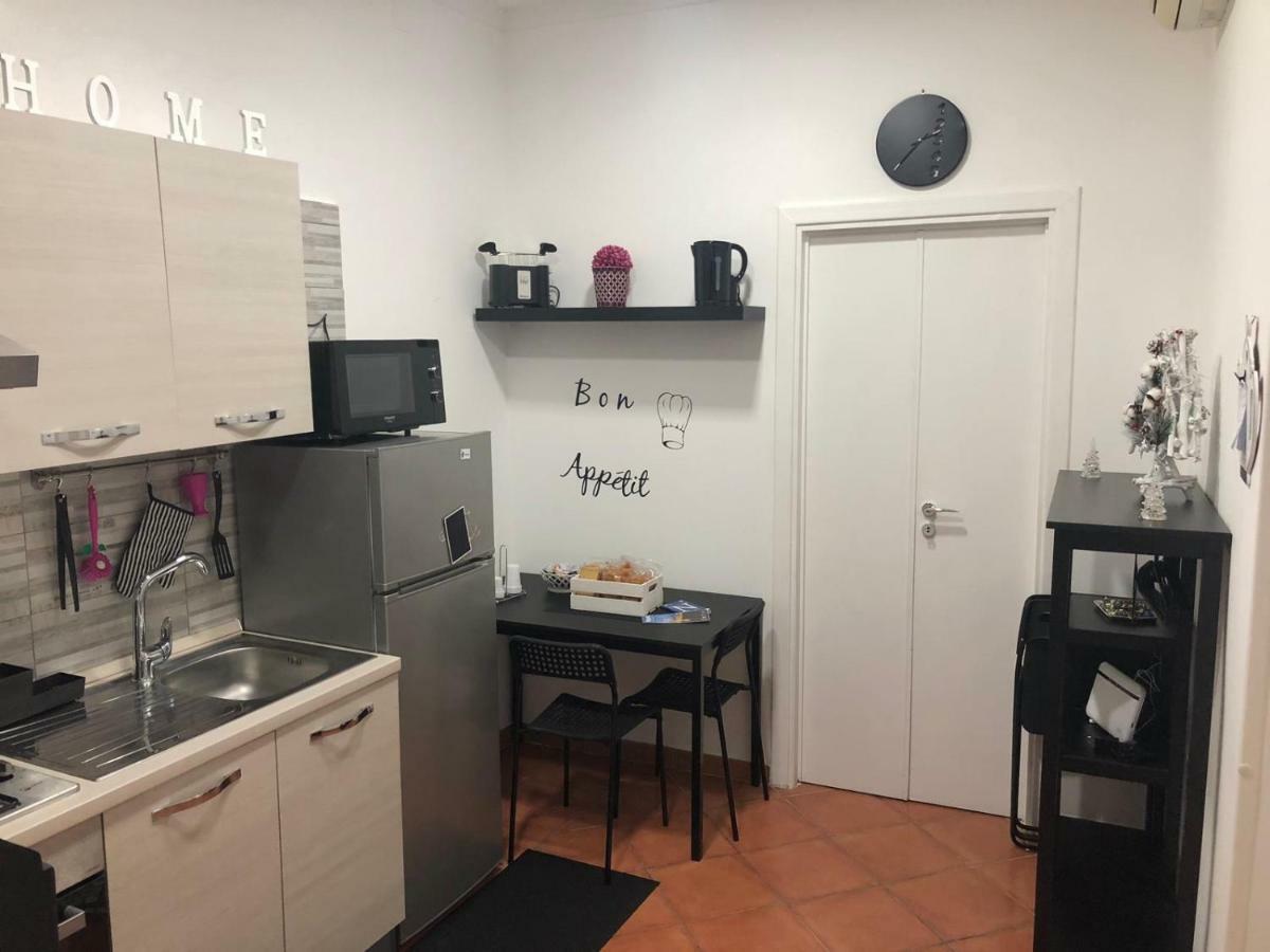 Simpa Apartment Νάπολη Εξωτερικό φωτογραφία