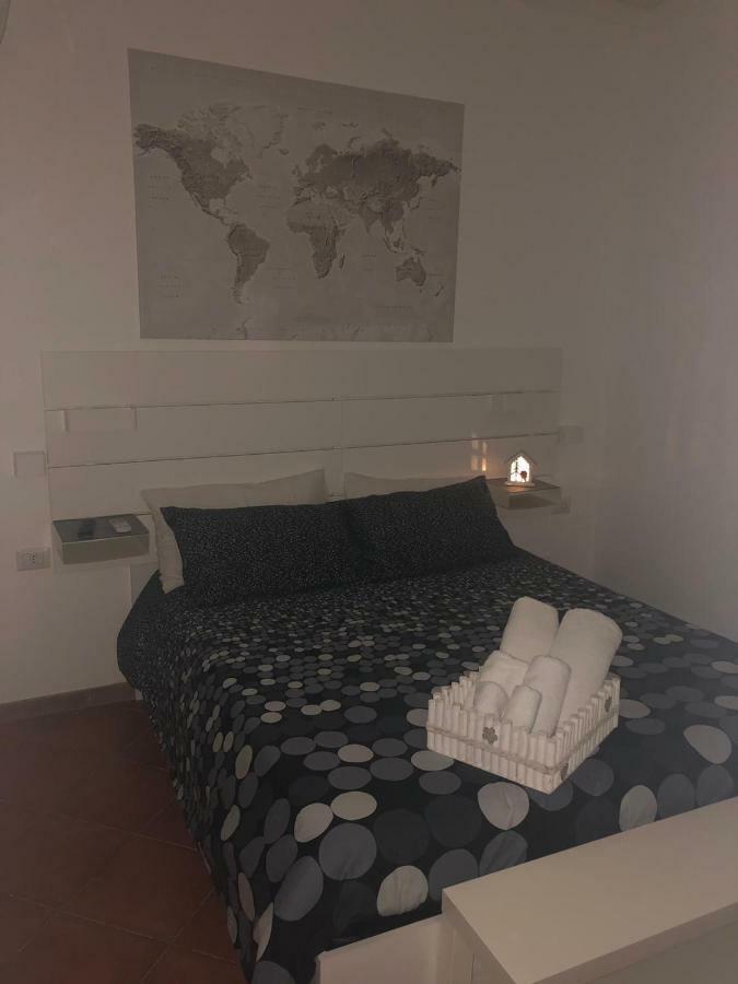Simpa Apartment Νάπολη Εξωτερικό φωτογραφία
