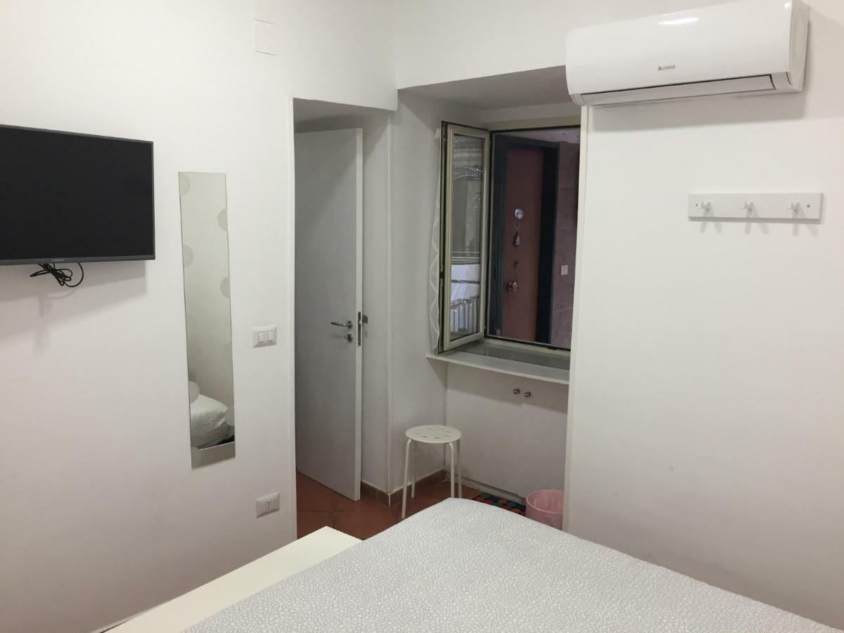 Simpa Apartment Νάπολη Εξωτερικό φωτογραφία