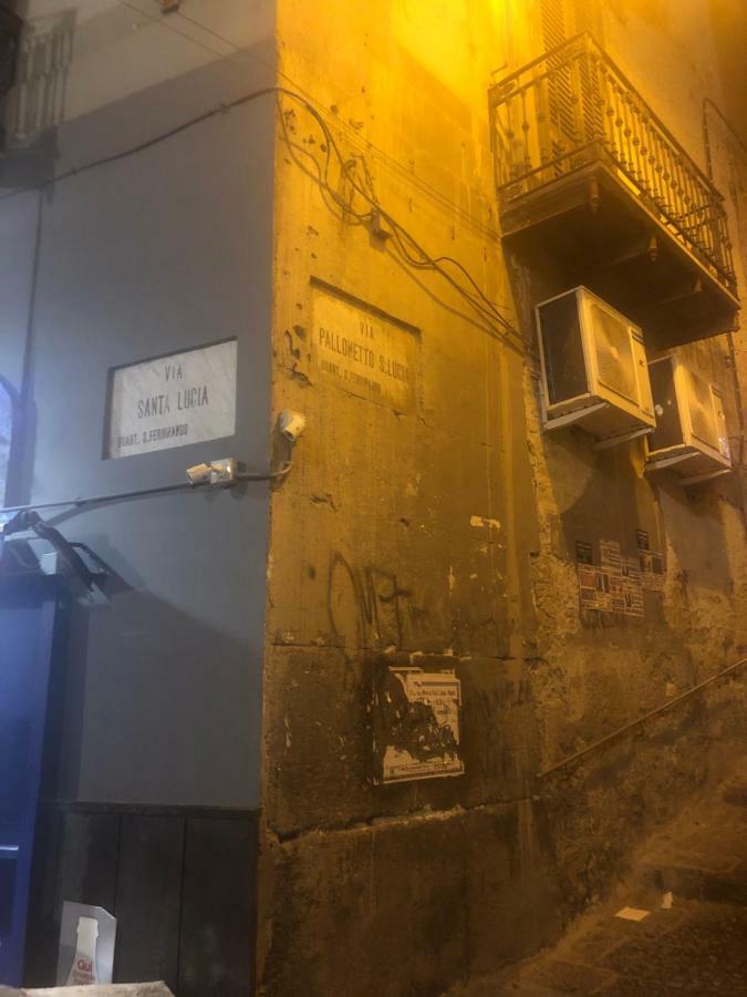 Simpa Apartment Νάπολη Εξωτερικό φωτογραφία
